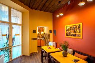 Отель Post House Rooms Львов-4