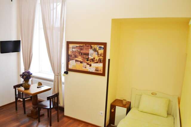 Отель Post House Rooms Львов-31